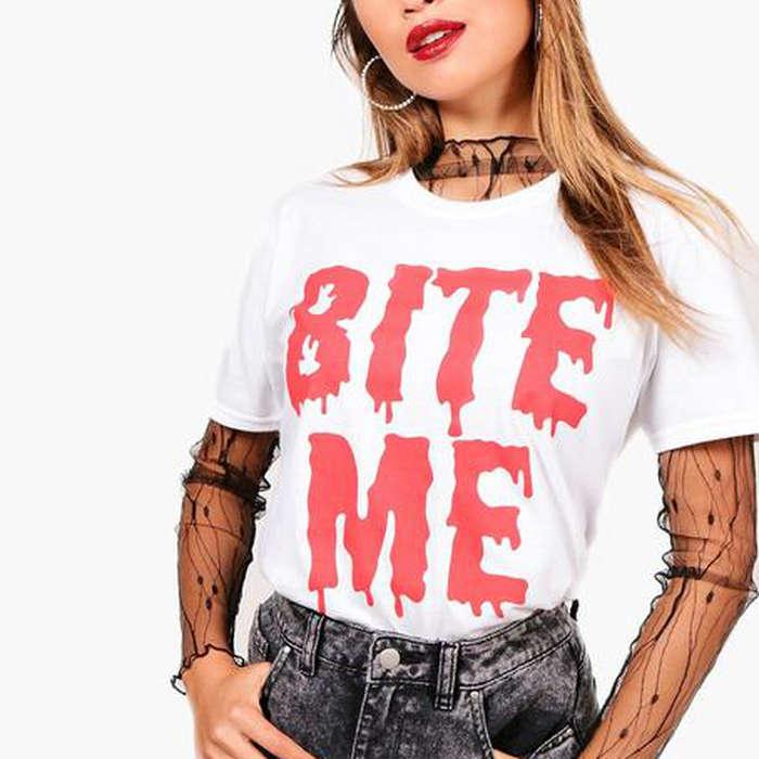 Boohoo Ella Bite Me Halloween T-Shirt