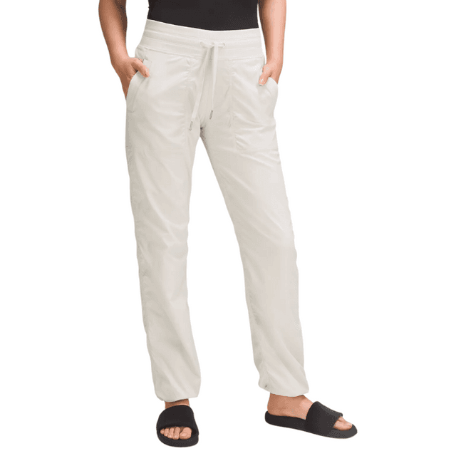 Are These the Best Pants for Travel? - Athleta's Skyline * Where I've Been %