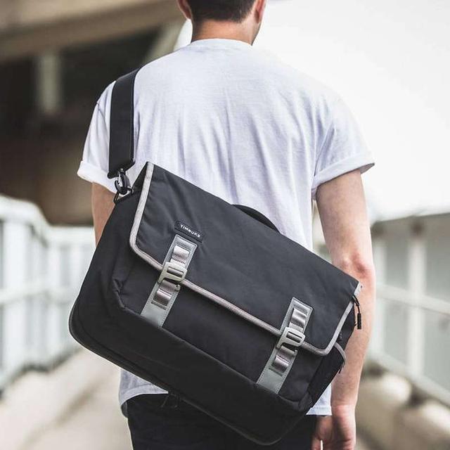 Messenger Bags | Rank & Style