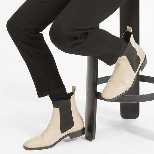 most comfortable womens chelsea boots