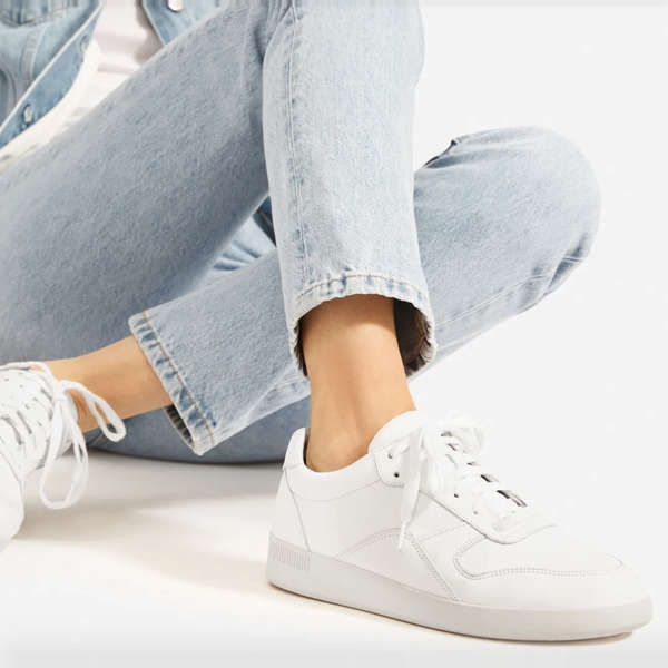 white leisure shoes
