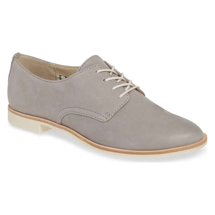 female oxford shoes