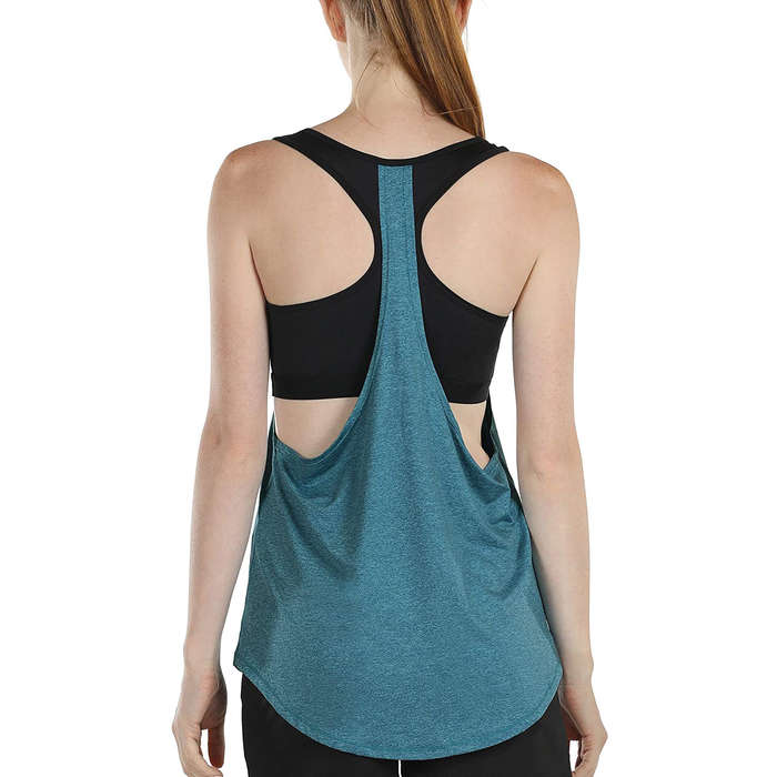 10 Best Workout Tops with Built-In Bra 
