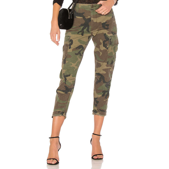 best color to wear with camo pants