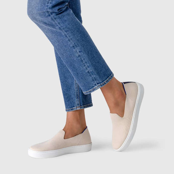 casual shoes that go with everything